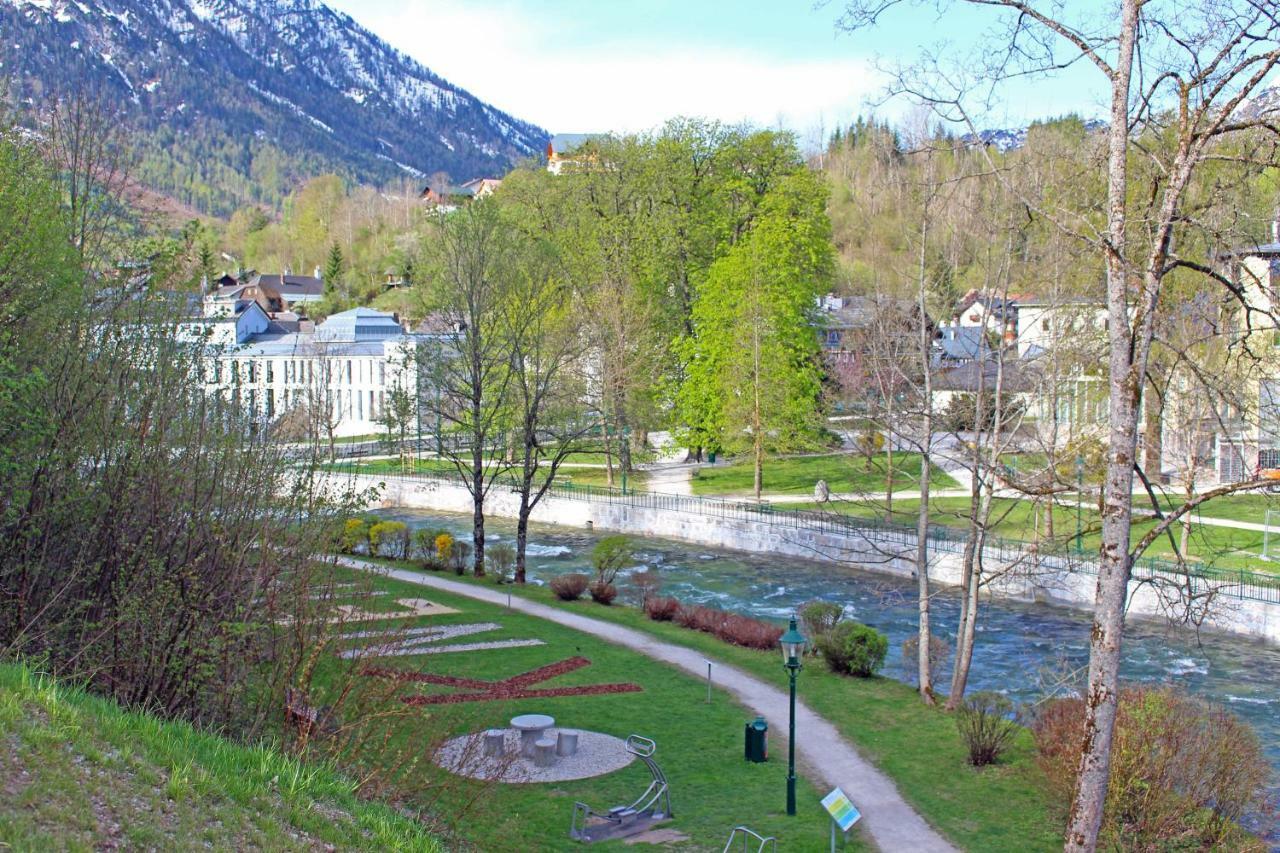 Ferienwohnung Narzisse - City Appartement Im Kurpark Bad Aussee Eksteriør bilde